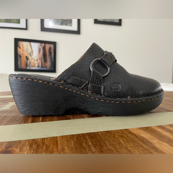 Born Hand Crafted Braydon Leather Slip On Clogs - Picture 3 of 9